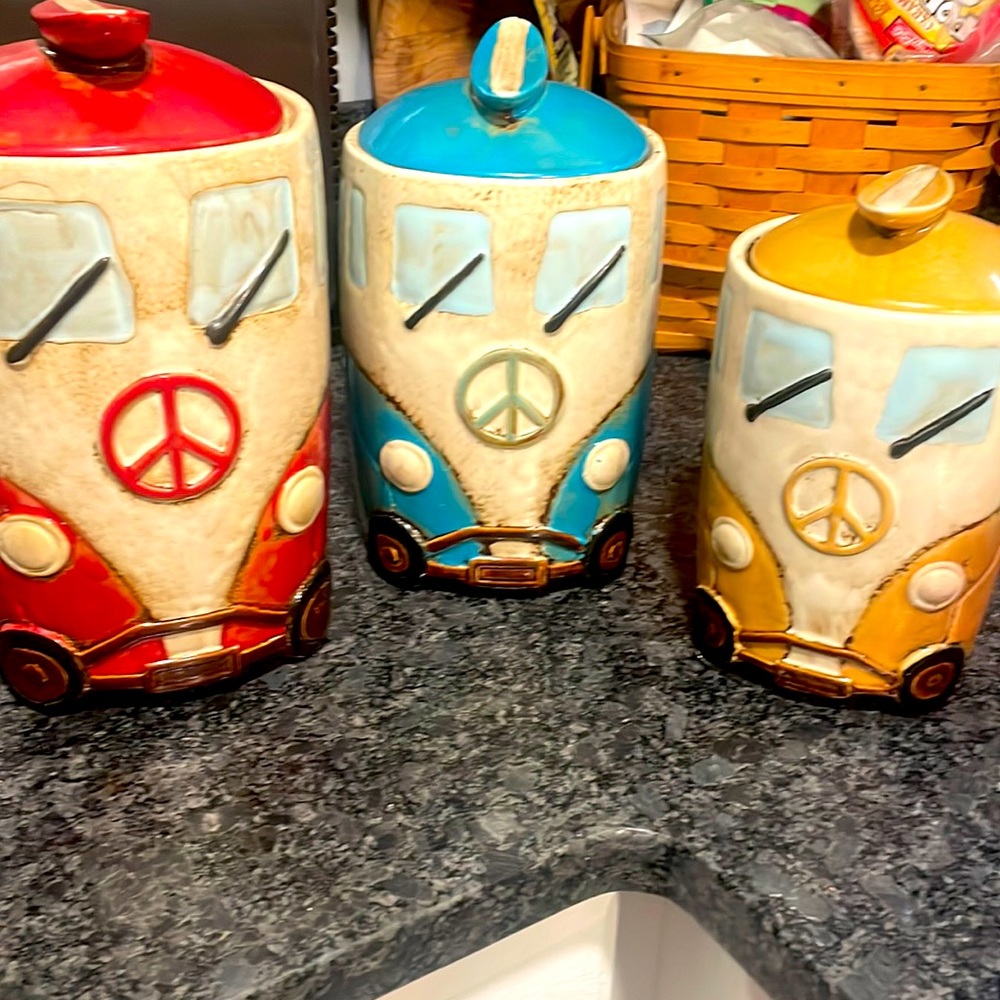 3 canisters